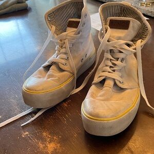 Bangs Women's White and Yellow Sneakers